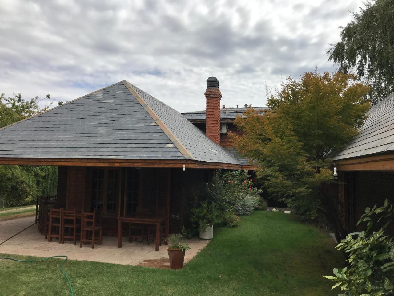 La Casona Del Rio Hotel Neuquen Ngoại thất bức ảnh